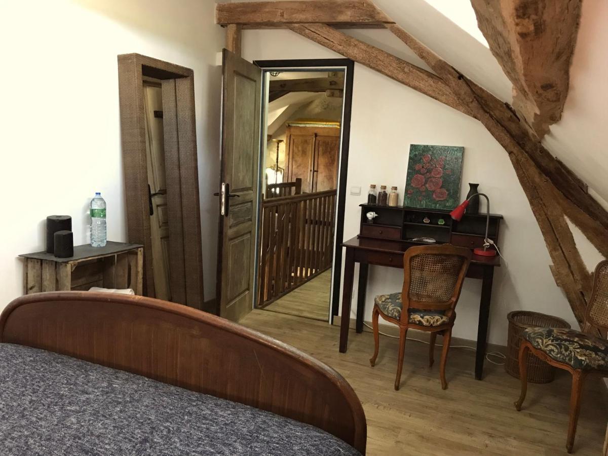 Chambre D'Hotes Chez Gustave & Compagnie Choussy Bagian luar foto