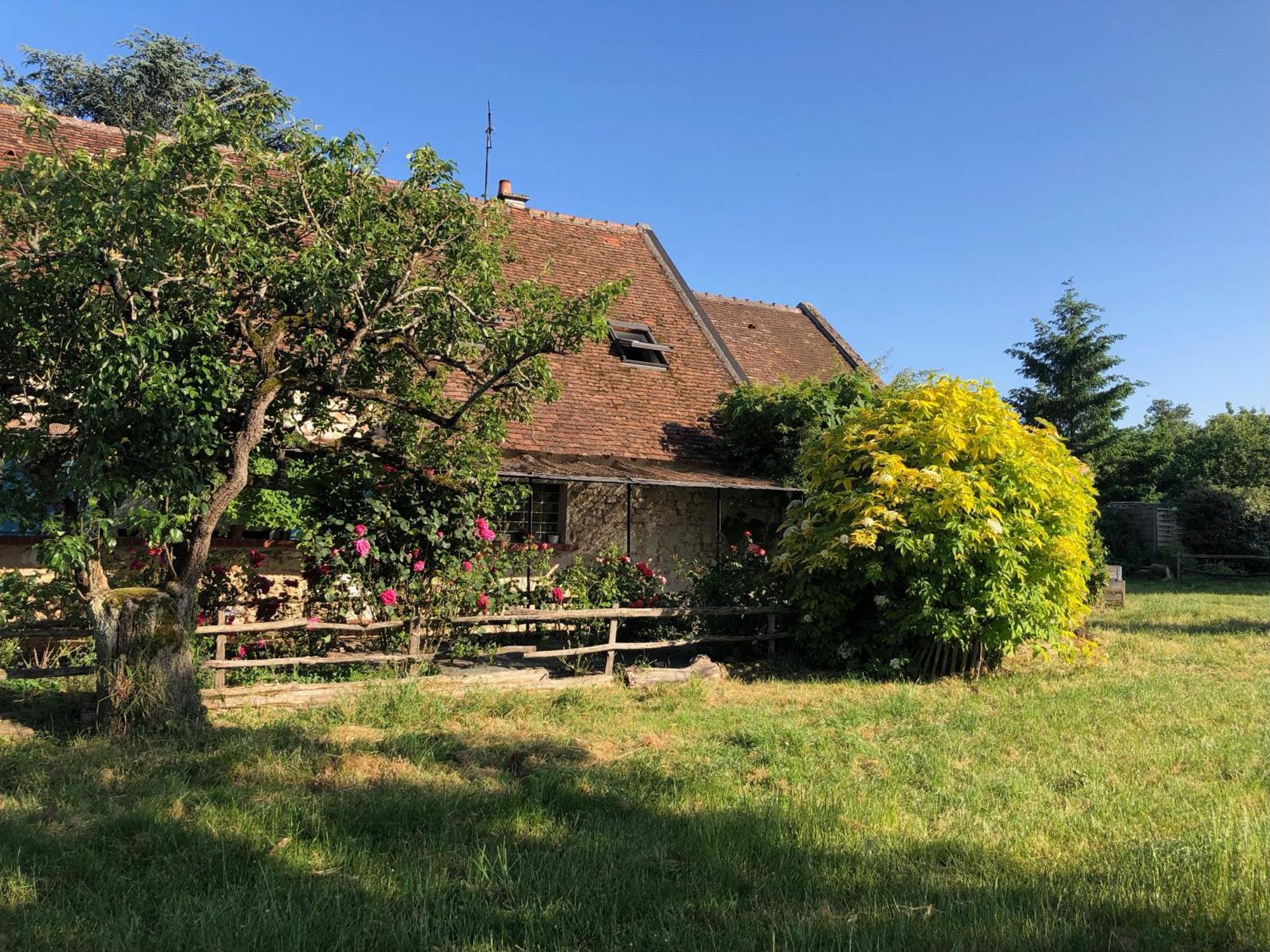 Chambre D'Hotes Chez Gustave & Compagnie Choussy Bagian luar foto